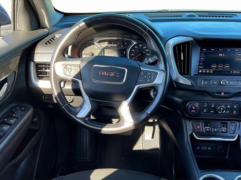 Used 2021 GMC Terrain SLE w/ Driver Convenience Package image 5