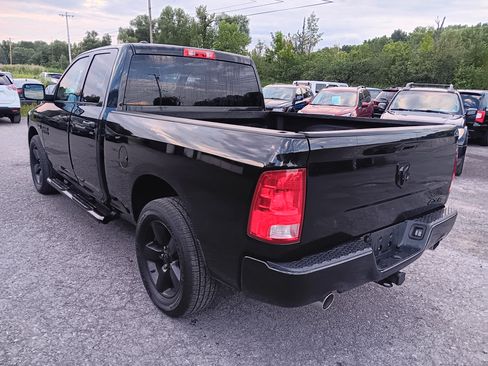 Used 2016 RAM 1500 Express w/ Black Ram 1500 Express Group AWD/4WD image 3