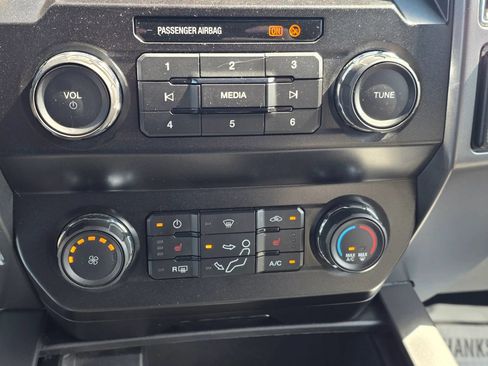 Used 2020 Ford F250 XLT w/ XLT Premium Package AWD/4WD image 26