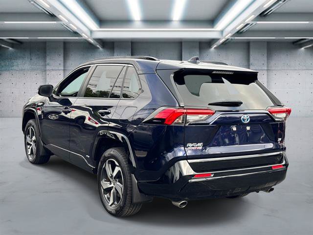 Used 2024 Toyota RAV4 SE w/ Weather & Moonroof Package AWD/4WD image 30