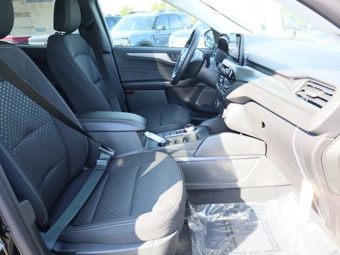 New 2026 Ford Escape Active image 17