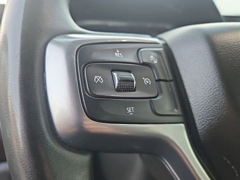 Used 2024 Chevrolet Silverado 2500 LT image 35