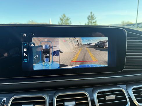 New 2026 Mercedes-Benz GLS 580 4MATIC image 29