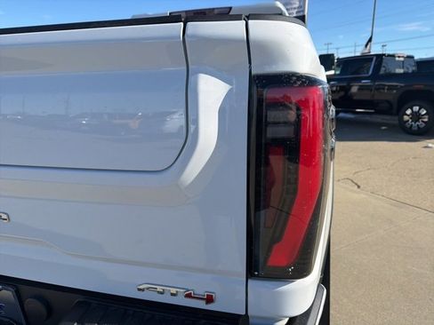 Certified 2024 GMC Sierra 2500 AT4 w/ AT4 Premium Plus Package image 9