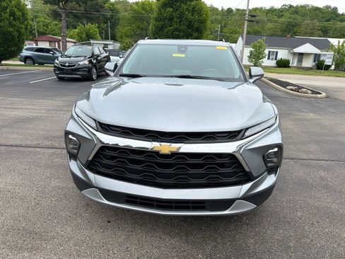Used 2023 Chevrolet Blazer LT w/ Convenience Package FWD image 4