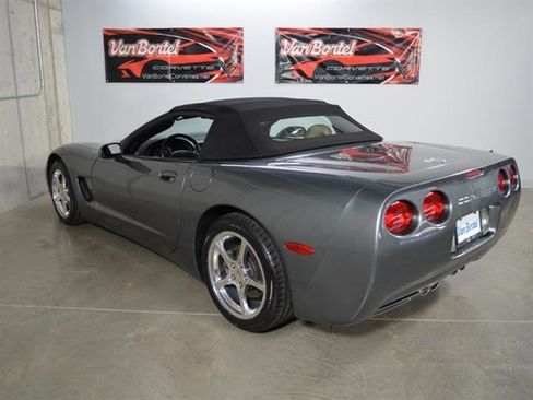 Used 2003 Chevrolet Corvette Convertible w/ Preferred Equipment Group1 image 5