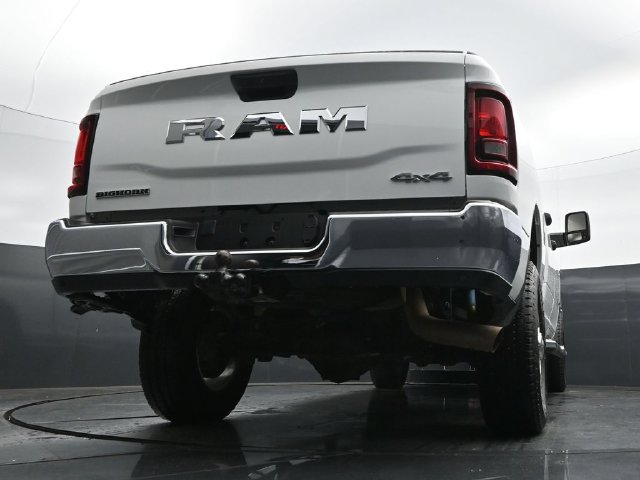 Used 2025 RAM 2500 Big Horn AWD/4WD image 31