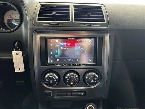 Used 2014 Dodge Challenger SRT8 Core w/ Satin Vapor Edition image 15