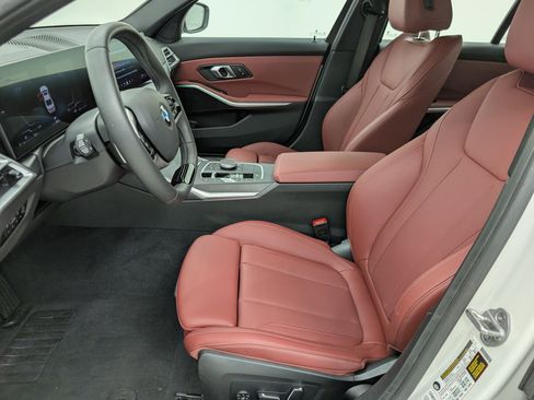 New 2025 BMW 330i Sedan w/ Convenience Package RWD image 5