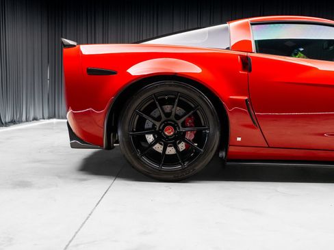 Used 2009 Chevrolet Corvette Z06 w/ Preferred Equipment Group RWD image 39