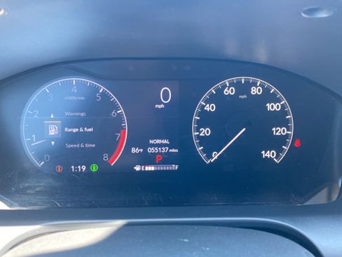 Used 2024 Honda HR-V EX-L image 17