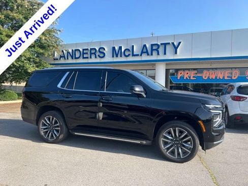 Used 2026 Chevrolet Tahoe LS w/ LS Custom Edition AWD/4WD image 2