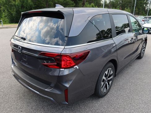 New 2026 Honda Odyssey EX-L image 4