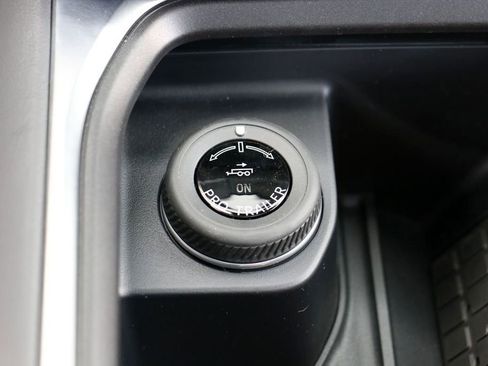 New 2026 Ford Expedition Active AWD/4WD image 13