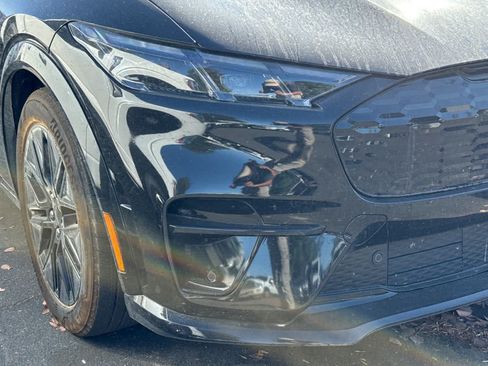 Certified 2025 Ford Mustang Mach-E Premium w/ Sport Appearance Package AWD/4WD image 9