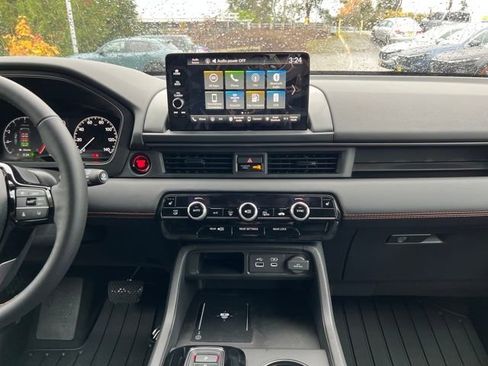 New 2025 Honda Pilot TrailSport image 22