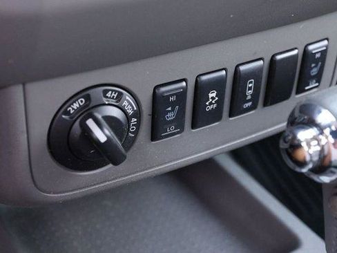 Used 2019 Nissan Frontier SV w/ Value Truck Package AWD/4WD image 19