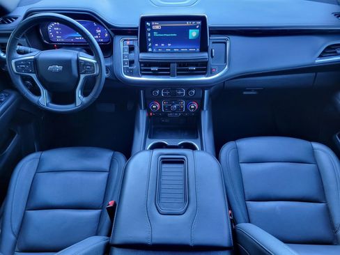 Used 2024 Chevrolet Tahoe Z71 w/ Luxury Package image 23