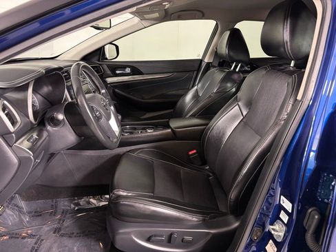Used 2021 Nissan Maxima 3.5 SV w/ Floor Mat Group image 15