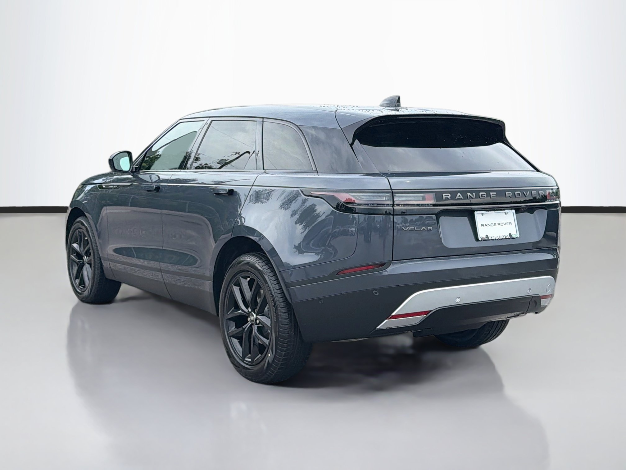 New 2026 Land Rover Range Rover Velar S AWD/4WD image 3