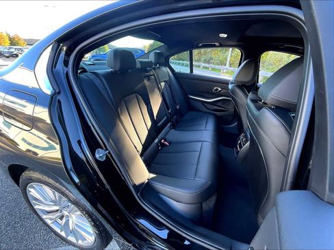 Used 2024 BMW 330i xDrive Sedan w/ Convenience Package image 16