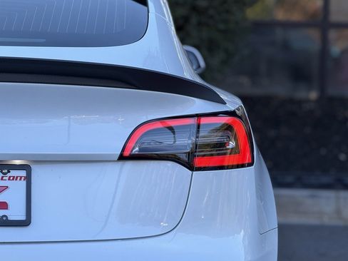 Used 2020 Tesla Model 3 Performance image 16