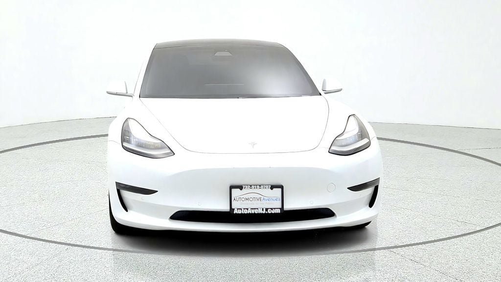 Used 2018 Tesla Model 3 Long Range AWD/4WD image 2