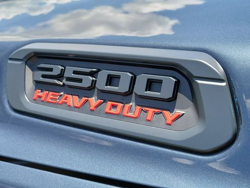 New 2026 RAM 2500 Big Horn AWD/4WD image 8