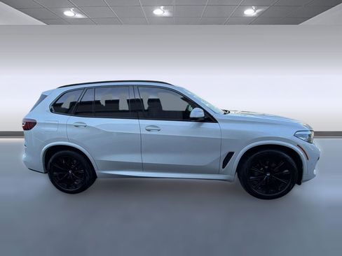 Used 2022 BMW X5 sDrive40i w/ M Sport Package image 8