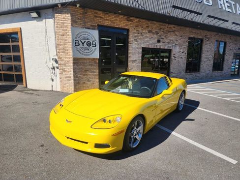 Used 2007 Chevrolet Corvette Coupe w/ Preferred Equipment Group image 1