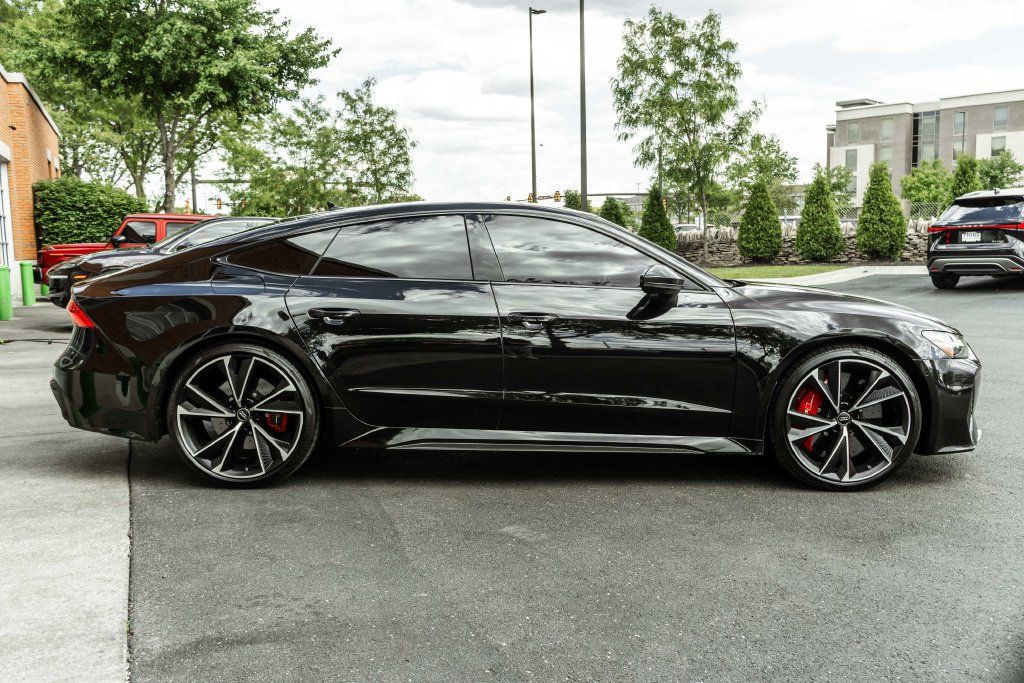 Used 2021 Audi RS 7 Sportback AWD/4WD image 3