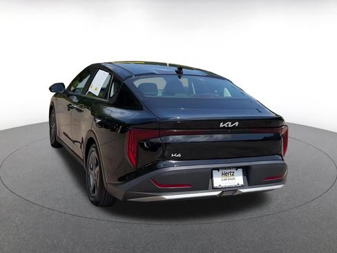 Used 2025 Kia K4 FWD image 9