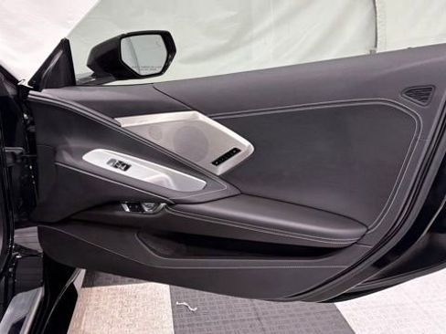Used 2023 Chevrolet Corvette Stingray Preferred Cpe w/ Z51 Performance Package image 23