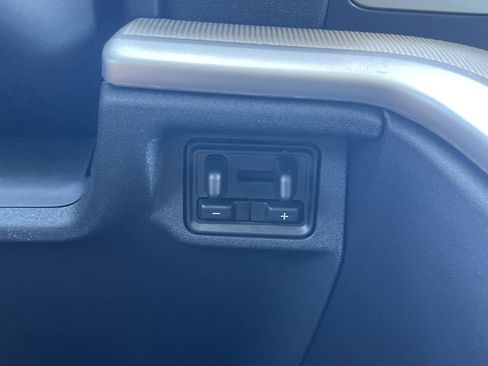 New 2026 Ford Expedition Active RWD image 7