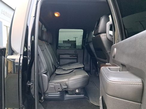 Used 2016 Ford F350 Platinum w/ Platinum Package image 15