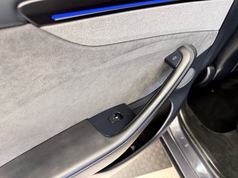Used 2026 Tesla Model Y AWD image 23