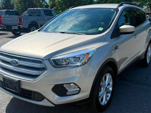Certified 2018 Ford Escape SEL AWD/4WD image 3