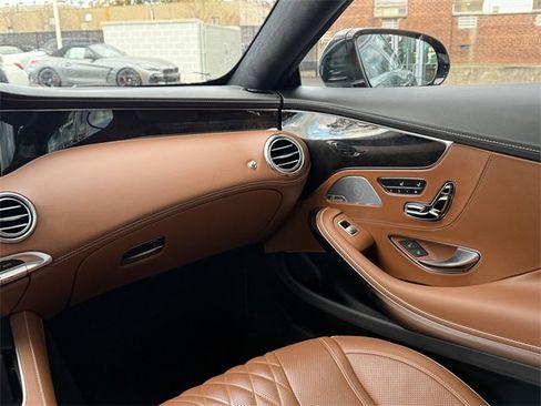 Used 2019 Mercedes-Benz S 560 4MATIC Coupe w/ AMG Line Exterior image 16