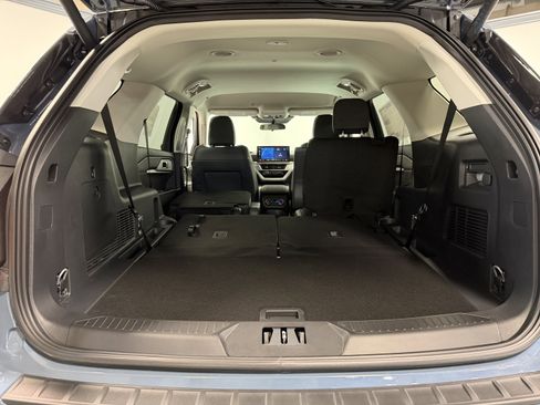 New 2026 Ford Explorer Active w/ Active Comfort Package image 29