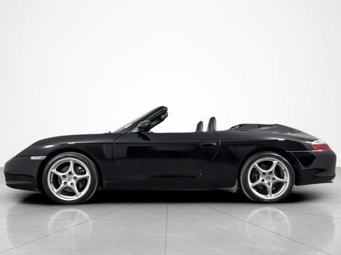 Used 2004 Porsche 911 Carrera RWD image 2