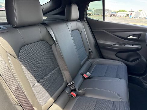 New 2026 Buick Envista Preferred FWD image 32