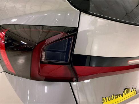 Certified 2023 BMW X1 xDrive28i w/ Convenience Package image 27