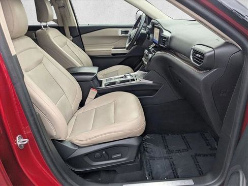 Used 2021 Ford Explorer Limited w/ Equipment Group 301A image 19