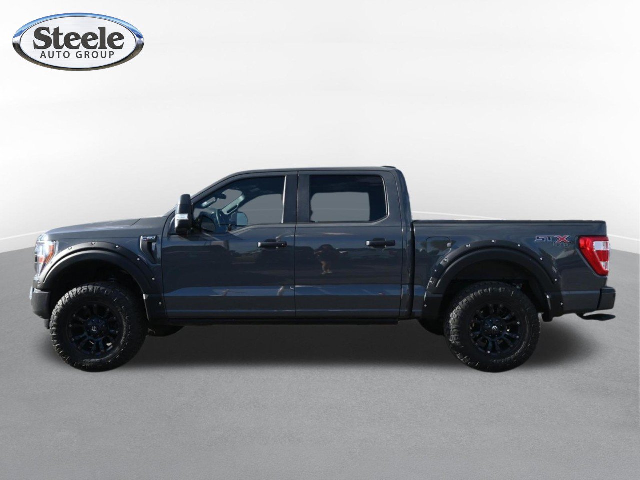 Used 2021 Ford F150 XL w/ STX Appearance Package AWD/4WD image 4