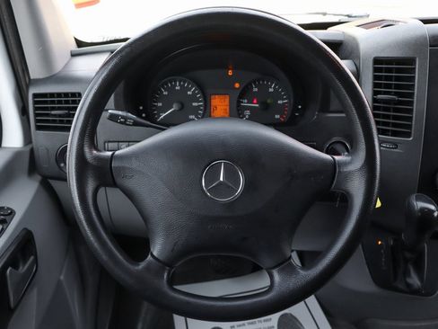 Used 2013 Mercedes-Benz Sprinter 3500 image 20