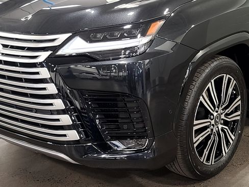 New 2026 Lexus LX 700h Luxury AWD/4WD image 12