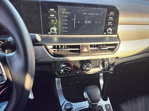 Used 2026 Kia Seltos LX image 12