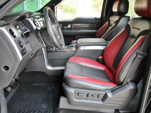 Used 2014 Ford F150 Raptor w/ Equipment Group 801A Luxury image 28