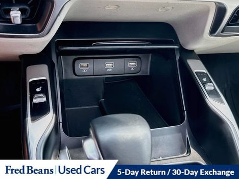 Used 2022 Kia Sorento S w/ Panoramic Sunroof Package AWD/4WD image 42