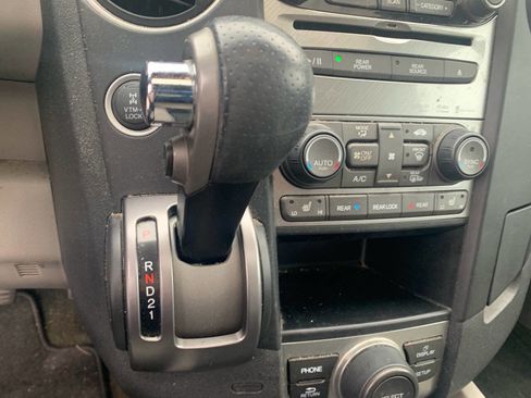 Used 2015 Honda Pilot EX-L image 32